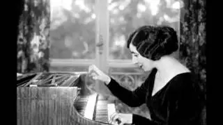 Wanda Landowska plays three Polish Dances