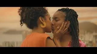 Ricos de Amor 2 | Monique e Solange se beijam [Lellê & Aline Dias]