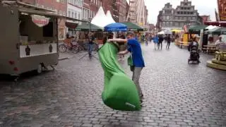 Lamzac Luftsofa auf dem Stadtfest L&uuml;neburg