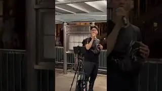 用背脊唱情歌