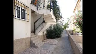 R9184 A South facing 2 bed 1 bath top floor apartment, Algorfa, Costa Blanca South, 75,995 Euros