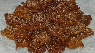 شباكية معلكة و لذيذة باللوز و الزنجﻻن
