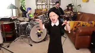 Colt Clark and the Quarantine Kids play 