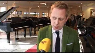 S&aring; ska det l&aring;ta! Peter Settman