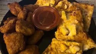 Buffalo chicken flatbread pizza and spicy chicken for dinner