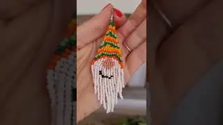 reel🎄 Funny Christmas Earrings &ndash; Handmade Holiday Jewelry | Beaded Festive Earrings #shorts
