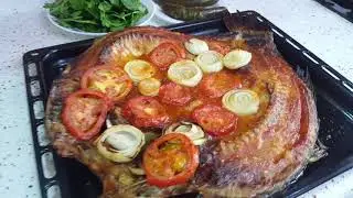 طريقة شوي السمك🐟 بالفرن مع الصلصه والطعم رهيب راح يعجبكم👍