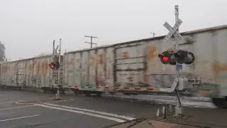 UP 6430 Manifest South | (CA 145) W, Yosemite Ave. Railroad Crossing, Madera CA