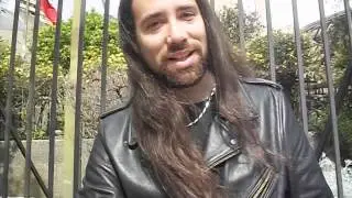 Saludos de Juli&aacute;n Barrett a Imperdonados