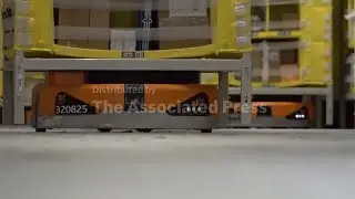Meet the thousands of AI robots working as Amazon's Christmas elves