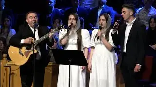 А голос Ісуса ще кличе | Сім’я Пащук | First Ukrainian Church