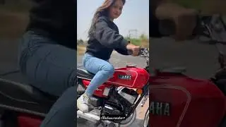 girl riding yamaha rx100 bike#short#yamaha#rx100#bikeride #viralbike