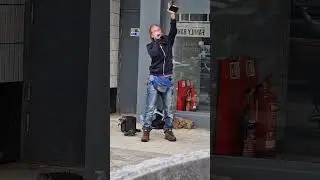 Busker in Cleveleys