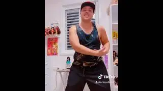 Shower Tik Tok Becky G Or Moshe Levy Dance