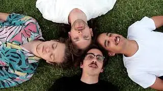 TheVaults - UHUH
