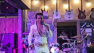 Elvis på ” Kevin Calypso ” Karon Thailand 17/2-25