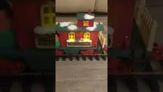Santa's Toy Shop Car New Bright Holiday Express Animated Christmas Train Tested