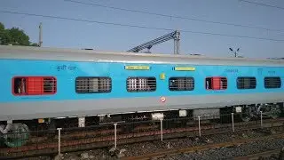 INAUGRAL LHB RUN - PANCHAVATI EXPRESS GETS LHBfied