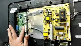 عطل شاشه TORNEDO 32 LCD  عطل متكرر والحل عجيب وغريب شاهد لنهايه