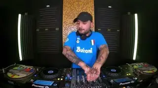 WarinD - Riöt.scampia - 107 - Dj set