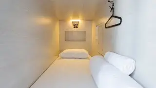 #Review The Cube Hostel Silom