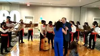 Una P&aacute;gina M&aacute;s - TMS Mariachi Club performance at Barbara's 60th B-day