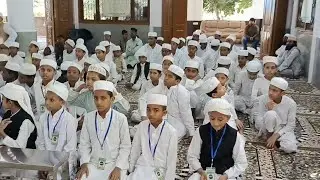 Jamia Riyaz Ul Islam Uppal Mein Talaba Ki Salana Anjuman Tahzeeb Ul Bayan Musabi-Qati Ka Shaandaar I