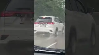 modifikasi Toyota Innova zenix simple tapi keren