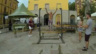 42 Consecutive Middle Finger Pull Ups -Tazio Il Biondo-