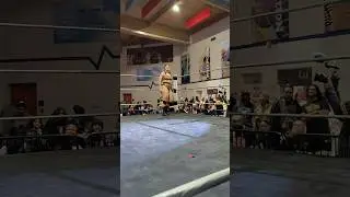 Running Hip Attack! #womenswrestling #richardruizproductions #shorts #viral
