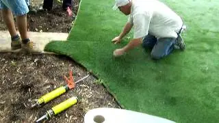 Cutting Perfect Turf