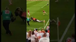 Hennes in den Sturm ❤️🤍🐐#bundesliga #fu&szlig;ball #k&ouml;ln #fck&ouml;ln #stadium #youtubeshorts #saison #shorts