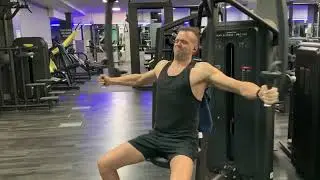 💪🏼 MJ Mondays 💪🏼 Bro Split Series - Day 1 💪🏼 Monday Chest and Shoulders