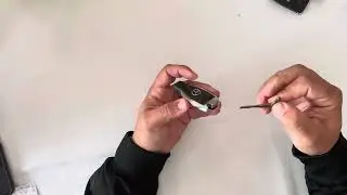 Cambio bater&iacute;a mando Mercedes. Llave seguridad mando Mercedes.
