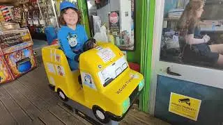 Barry island pressure park in search for new kiddie ride vlog 2023