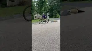 Nice little jump line #bicycle #bikelife #twowheeler #bikefun #mybike #cycling #bikelovers #havefun