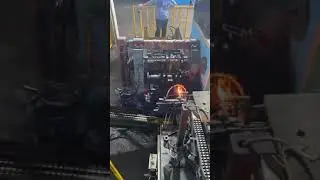 The effect of roll forging machine applied in the forging production process.