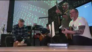 Emergency 72 (Turin Brakes) - Turin Fakes