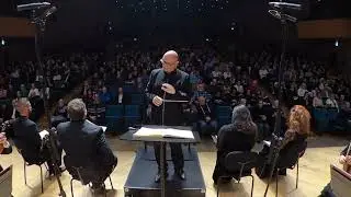 Un minuto di silenzio prima del Requiem di Mozart