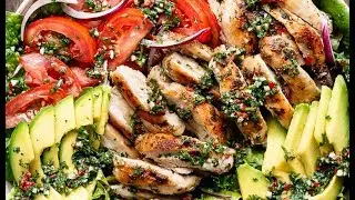Recipe: Grilled Chimichurri Chicken Avocado Salad &ndash; Herby, Protein-Packed Salad