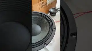 ជួសជុលបត JBL IRX115S