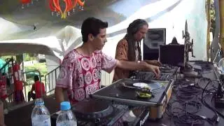 Dj, Rica Amaral vs Dj, Yasser Hanzi vinil set em Shiva Trance Retrodelica.