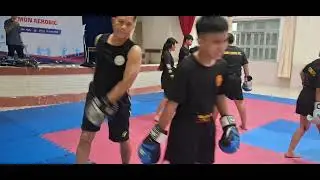 NGHĨ HỌC...... V&Ocirc; SƯ PHỤ LUYỆN CHO PHONG ĐỘ , LE LƯỠI HẾT.