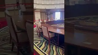 This room was where 21 world leaders had an APEC business meeting. It&rsquo;s in Busan, Korea. #naing100