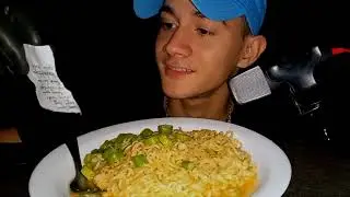 ASMR COMIDA NISSIN HOT CALABRESA COM QUIABO | EDVAN ASMR