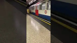 Now going to myrtle avenue!!!!!