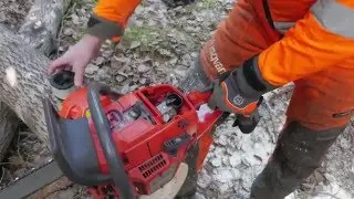 Lasse Strandell demonstrates his Factory Tuned Husqvarna 372XP
