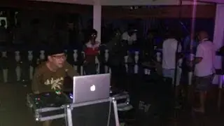 DJ Earthpipe - Performing at Fun & Joy Reggae Party Bentota in Sri Lanka 14/12/13