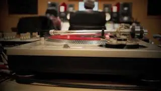 Snubb Geez ft. Joe Budden - Outta My Mind