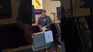 Drunk Woman Song Requests #songrequestheckler #shortsfeed #funny #viral #livemusic #shorts #dadjoke